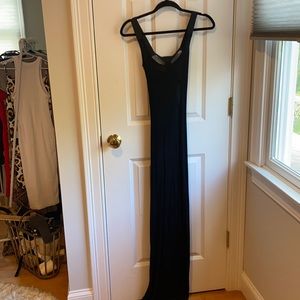 Tobi black maxi dress with open back size xs